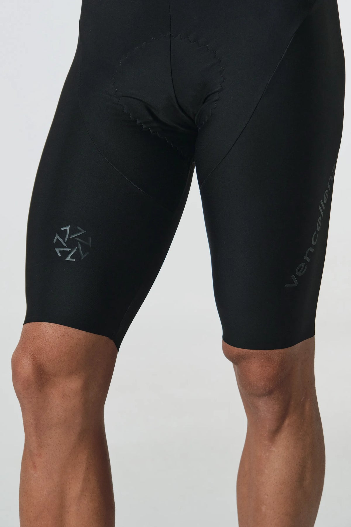 Pantaloneta V-II corte limpio hombre - Black