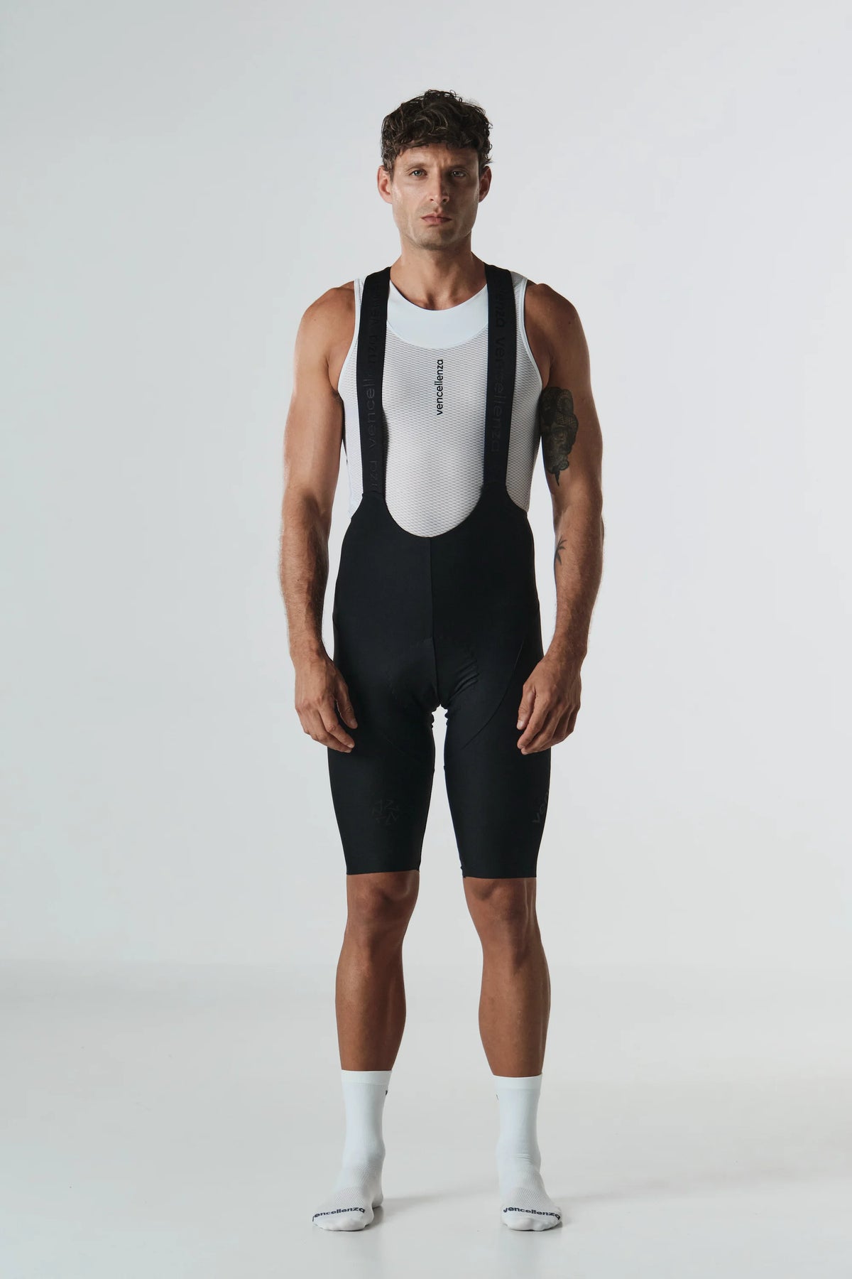 Pantaloneta V-II corte limpio hombre - Black