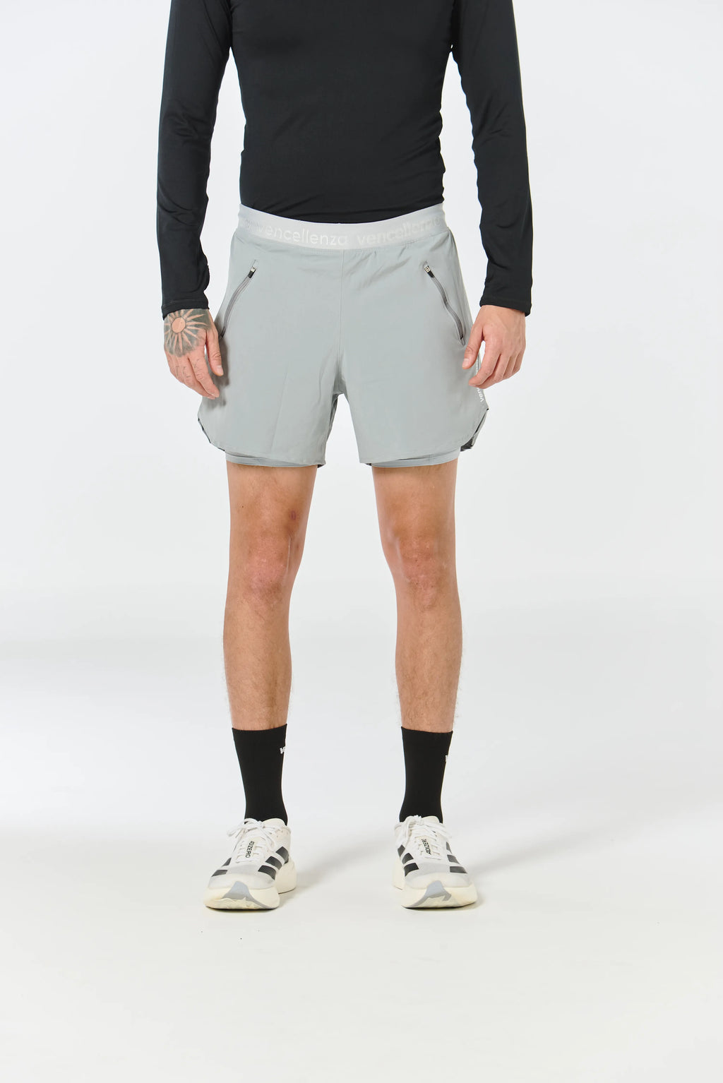 Pantaloneta running 5" - Gris