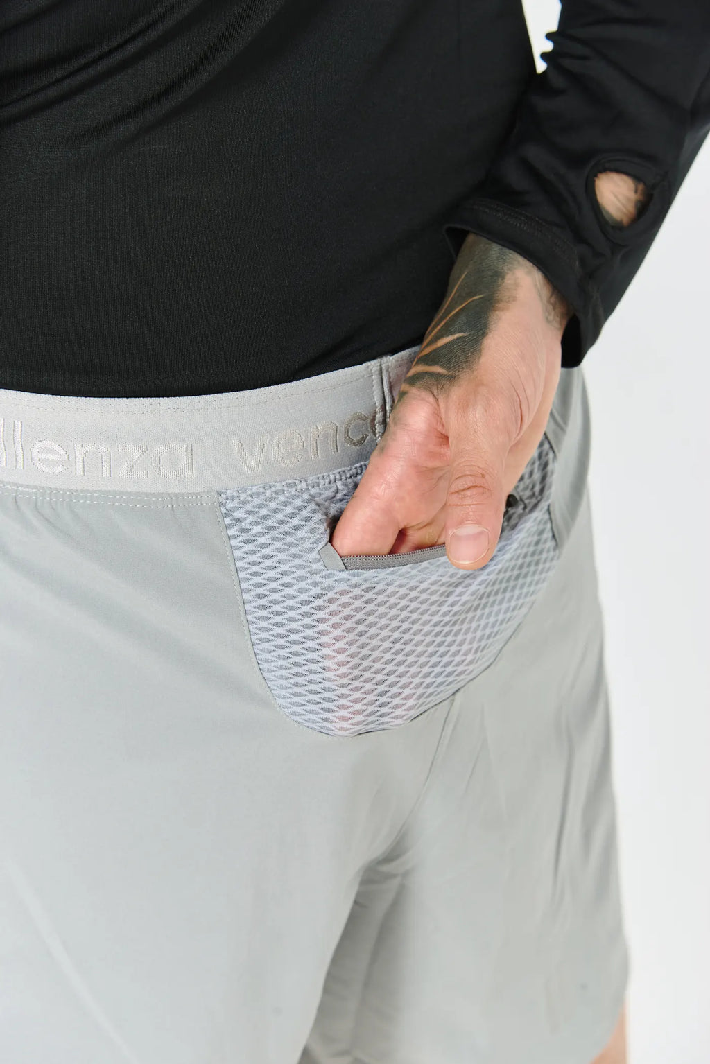 Pantaloneta running 5" - Gris