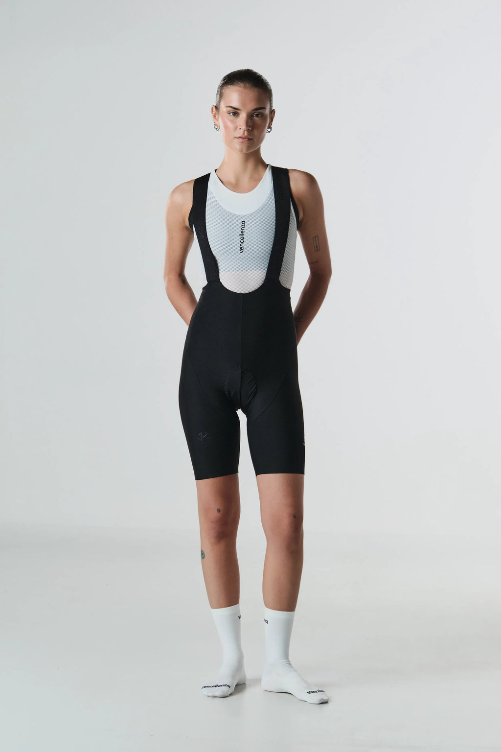 Pantaloneta V-II corte limpio mujer - Black